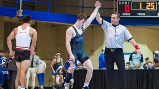 Duke Drops Thriller to No. 18 Wisconsin