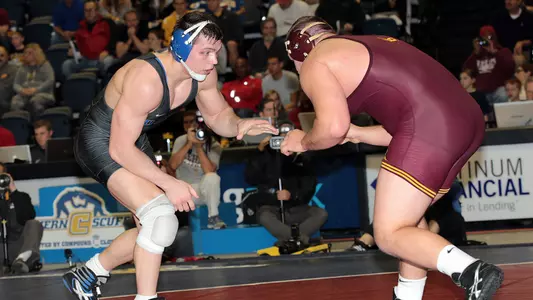 Kasper Wins Opening Match at NCAA Championships