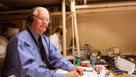 Harris Named NSMA Sportscaster of the Year