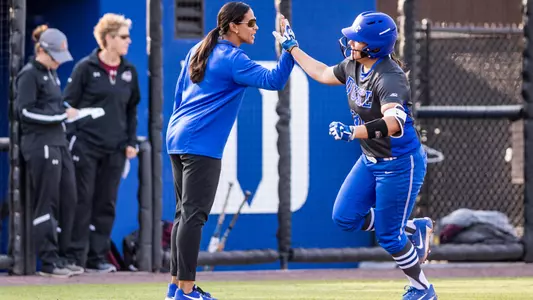 Dry and Wiercioch Propel Duke Past Elon