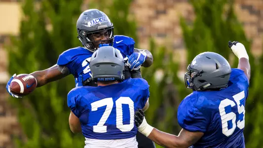 Durant, Jones Highlight Blue Devil Scrimmage