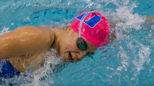 Swimmers Post Career-Best Times at Nike Invitational