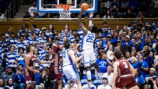 Mark Mitchell layup vs. Boston College