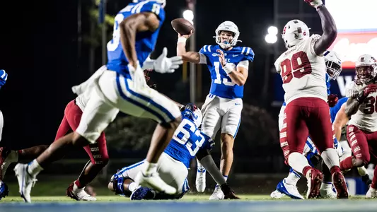 Riley Leonard throws a touchdown pass to Jordan Moore against Temple