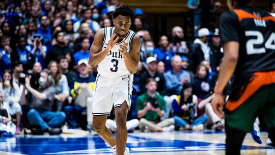 Jeremy Roach vs. Miami