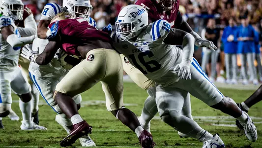 Aeneas Peebles makes a tackle against Florida State