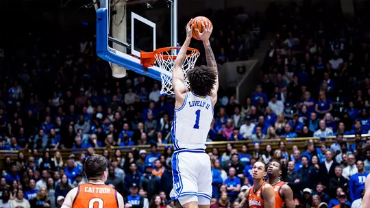 Dereck Lively dunks the ball vs. Virginia Tech