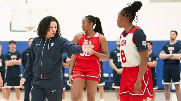 Kara Lawson and Chelsea Gray in Team USA Training Camp