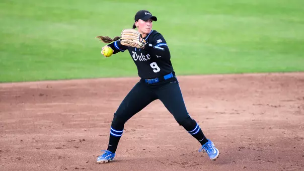 Jessica Oakland vs. Campbell April 2