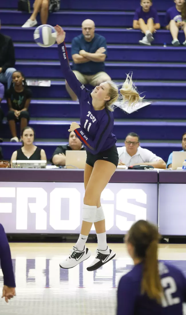TCU volleyball purple white scrimmage in Fort Worth, Texas on August 24, 2019. (Photo/Sharon Ellman)