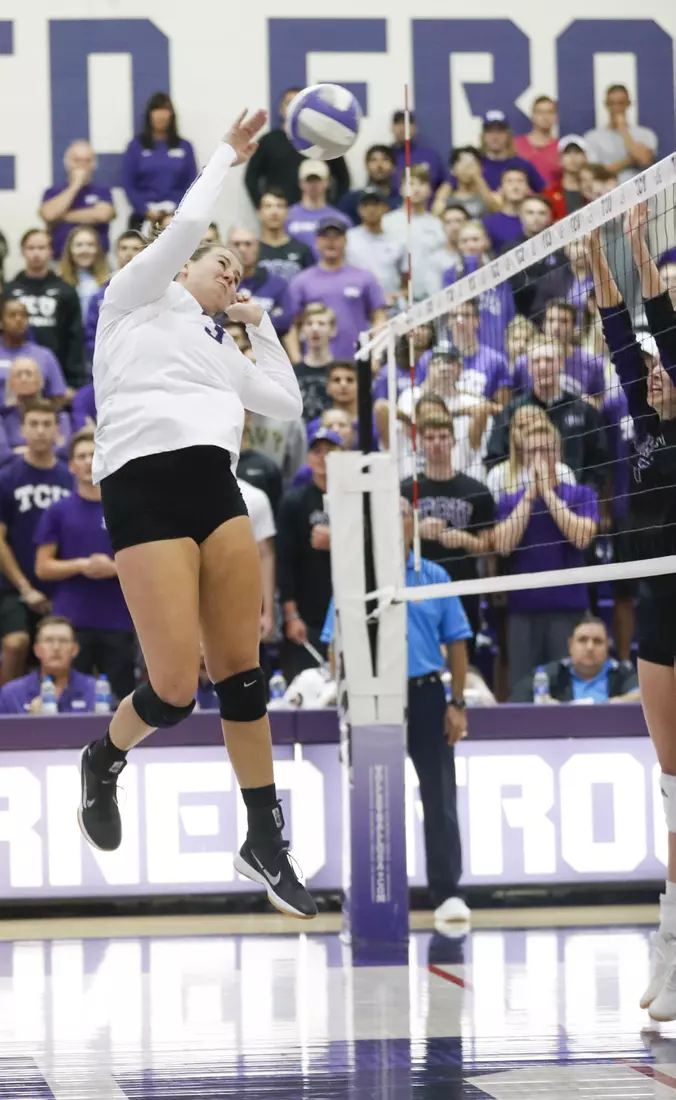 TCU vs High Point University Volleyball in Fort Worth, Texas on August 30, 2019. (Photo/Sharon Ellman)