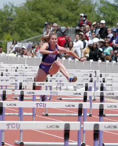 Senior Julie Curtis posted an NCAA regional qualifying time of 1:00.81 in the 400-meter hurdles Thursday.