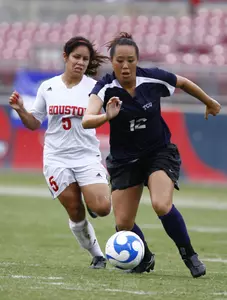 Sophomore Michelle Nguyen