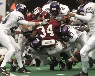 Texas A&M defated the Horned Frogs, 28-9.