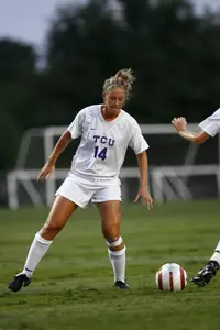 Junior Sara Schneider