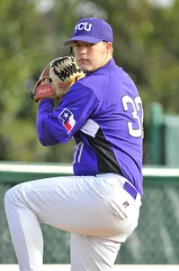Matt Coburn joined the Frogs last week.