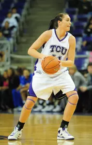 Rachel Rentschler posted her first career double-double Thursday with 21 points and 11 rebounds.