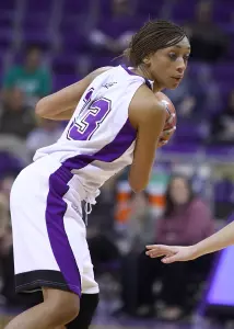 Adrianne Ross scored 16 points to lead TCU to its fifth straight road win Wednesday evening.
