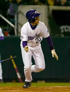 Ben Carruthers drove in the game-winning hit in the ninth.
