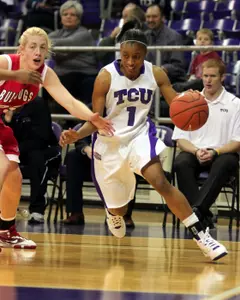 Sophomore guard Antoinette Thompson