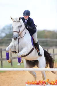 Lauren Quiroz won her point in equitation over fences