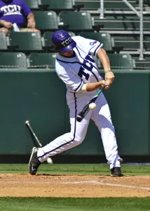 Chris Ellington had three hits in the game.