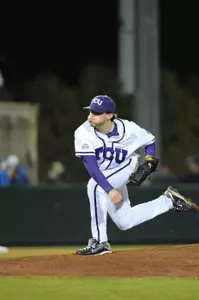 Steven Maxwell tallied win No. 10 on the season.