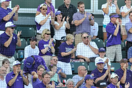 Over 3,100 fans per game packed Lupton Stadium in 2010.