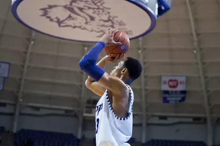 Garlon Green's basket sent the game into overtime.