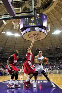 Sophomore Nikola Cerina