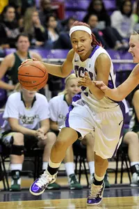 Natalie Ventress (24)