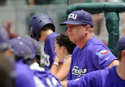 Jim Schlossnagle announced the signing of six athletes.