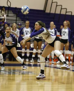 Sloane Sunstrum and the Frogs look to get back on track Saturday.