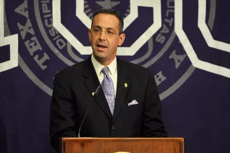 Director of Intercollegiate Athletics Chris Del Conte will take part in