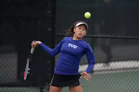 Stefanie Tan is in the singles qualifying draw.