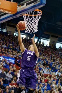 Kyan Anderson led the team tonight withe 15 points.