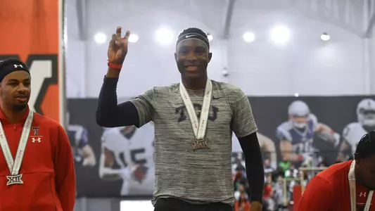 Du Mapaya Big 12 podium