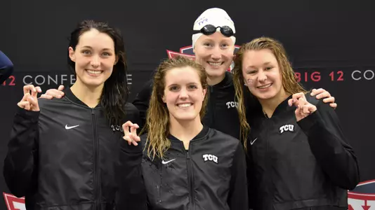 Women's 200 Free Relay