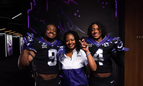 Emani and Jordyn Bailey