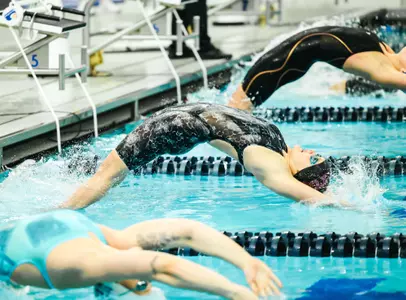 Rylee Moore Swimming