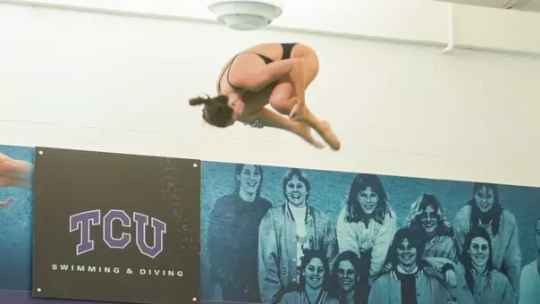 Diving Incarnate Word