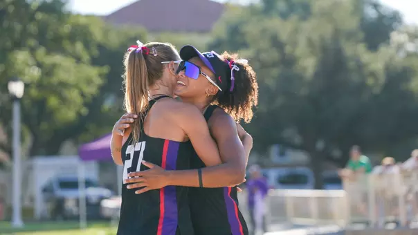 Anhelina Khmil and Natalie Glenn