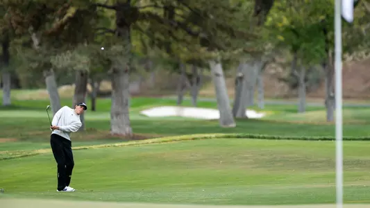 Nathan Miller chips on the green