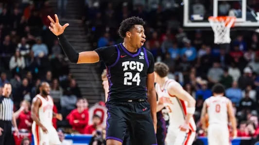 Xavier Edmonds celebrates during TCU's game against Ohio State.