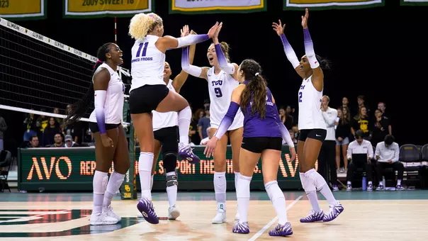 TCU volleyball celebrates at Baylor