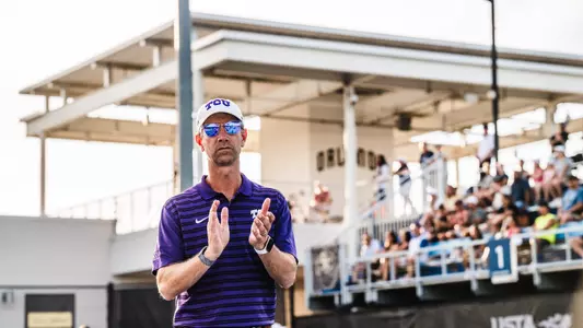 Lee Taylor Walker clapping hands