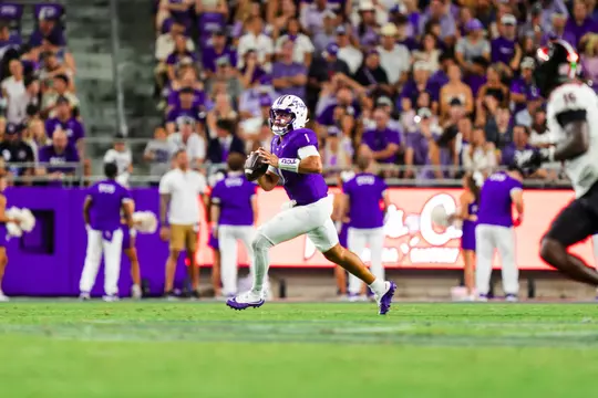Jaden Craig throws vs. Arkansas State