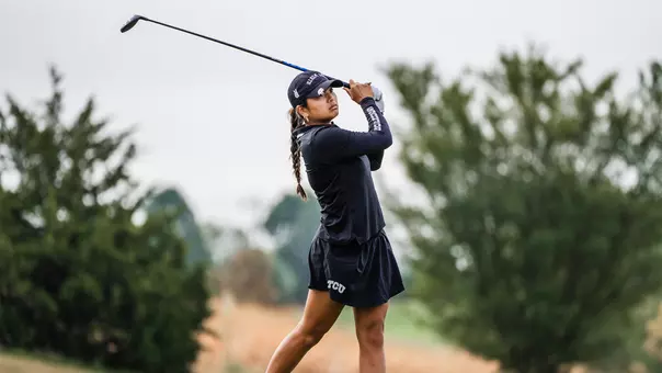 Kirstin Angosta at the Schooner Fall Classic