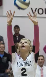 Raegan Lindsey had 10 digs and 5 assists