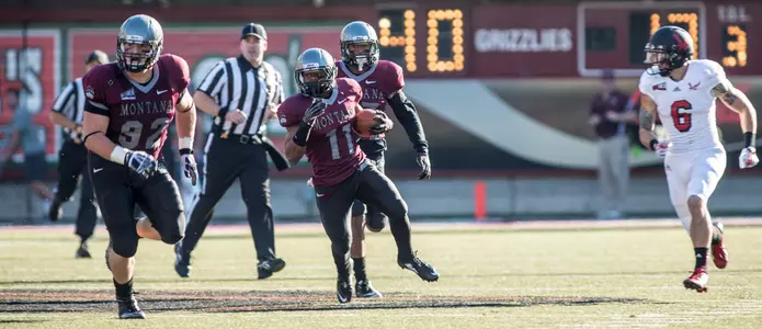 Alex Bienemann (92), Nate Harris (11)